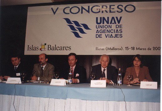 Congreso UNAV 2001 - Tercera mesa redonda