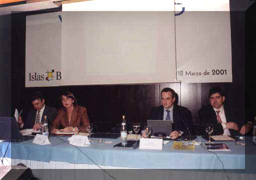 Congreso UNAV 2001 - Cuarta mesa redonda