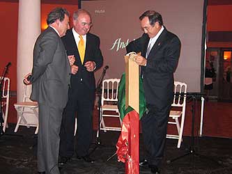 Convención de UNAV en Sevilla, Marzo 2006