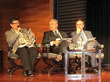 Dª. Esther Eiros, Directora programa Gente Viajera de ONDA CERO, D. Agustín Lamana, Director General Grupo STAR y D. Juan José Oliván, Director Gral. Grupo AIRMET